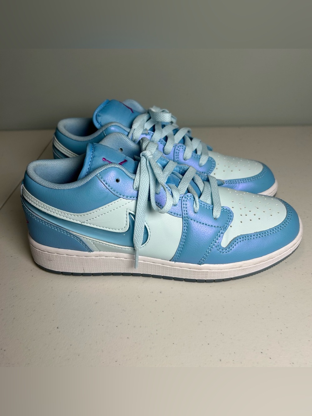 Nike Air Jordan 1 Low Se Aquarius Blue 3D Swoosh Size 7 Youth